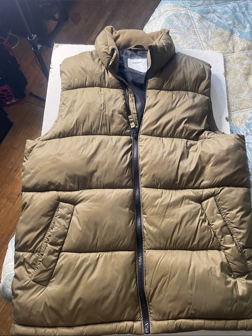 Old Navy Olive Green Quilted Puffer Vest